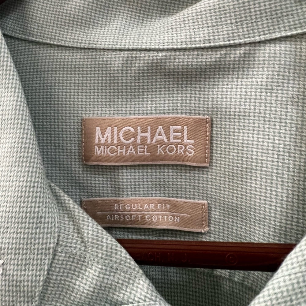 Men’s MICHAEL Kors Dress Shirt.